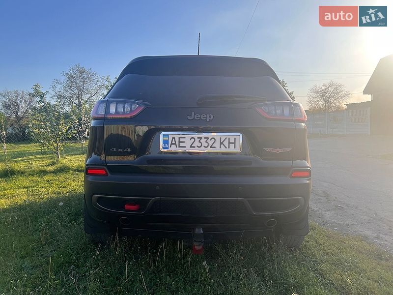 Позашляховик / Кросовер Jeep Cherokee 2019 в Кривому Розі