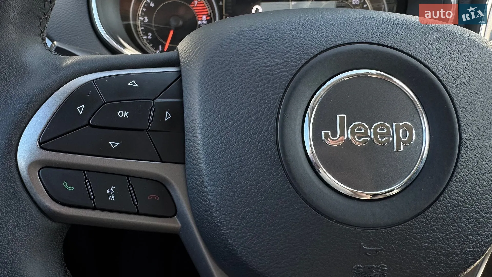2021 Jeep Cherokee - мініатюра 31