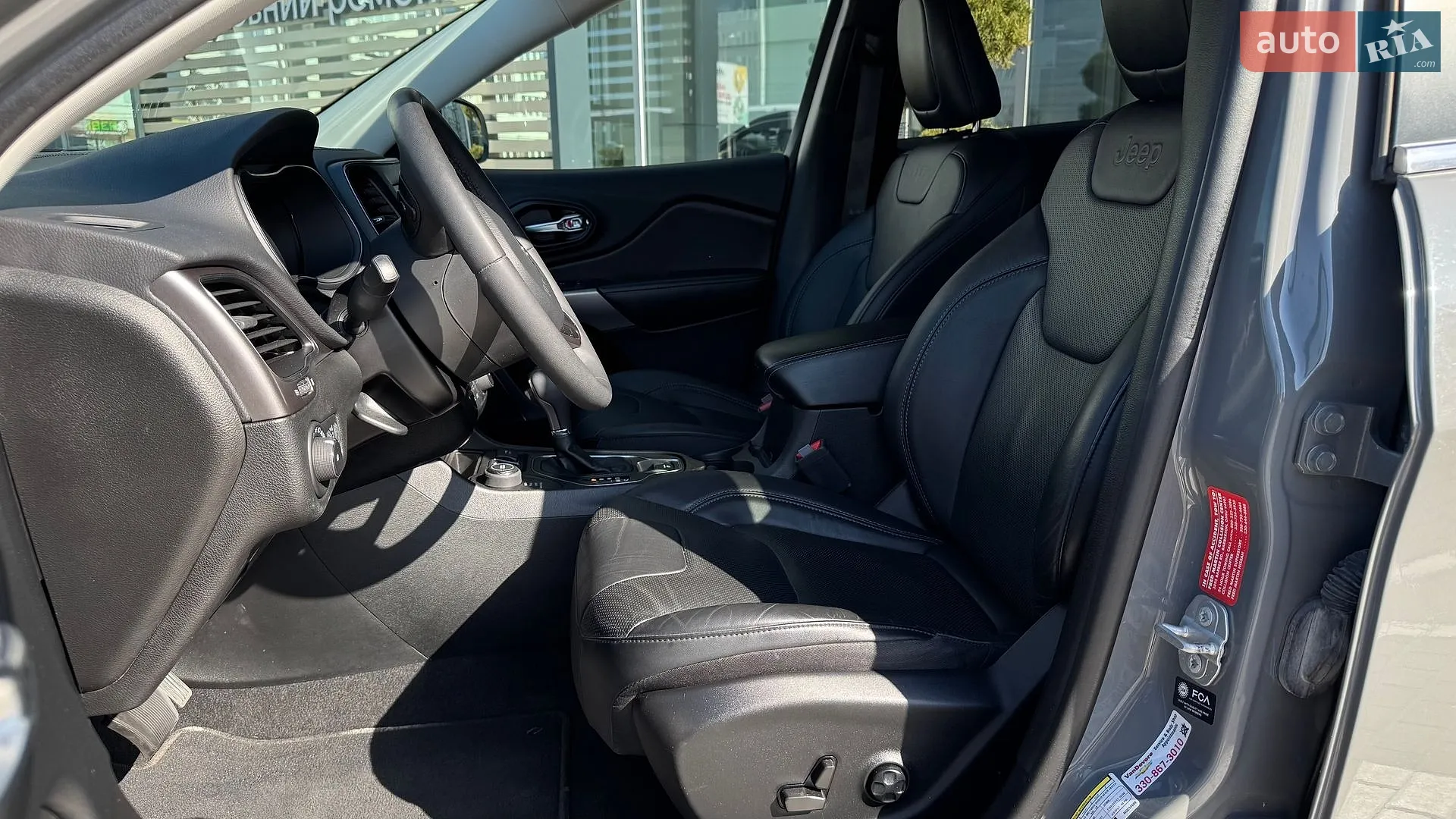 2021 Jeep Cherokee - мініатюра 19