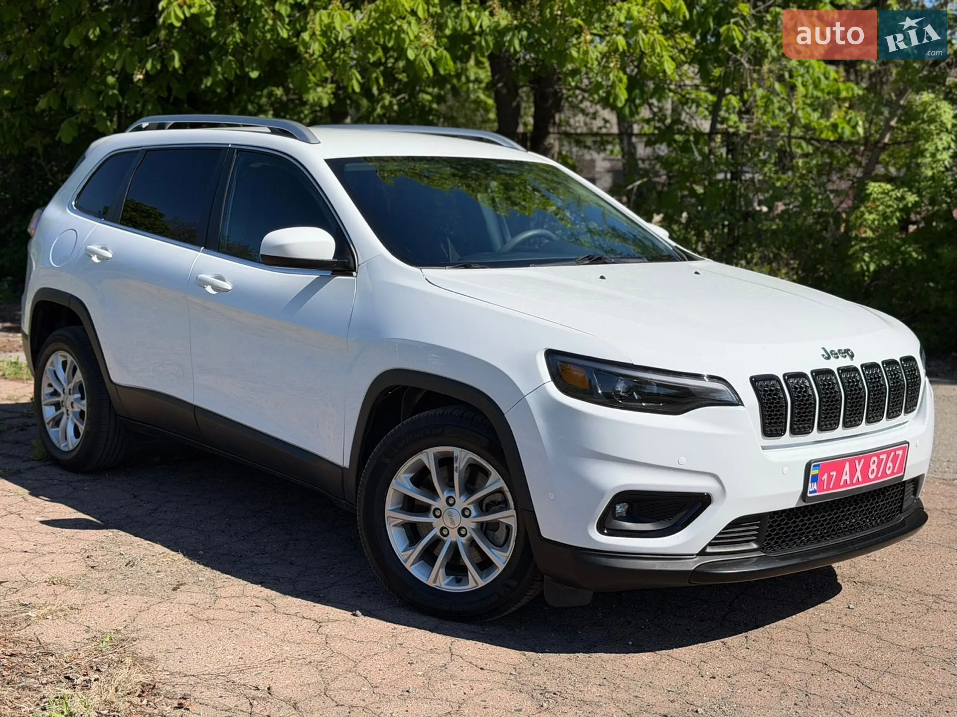 2019 Jeep Cherokee - мініатюра 27