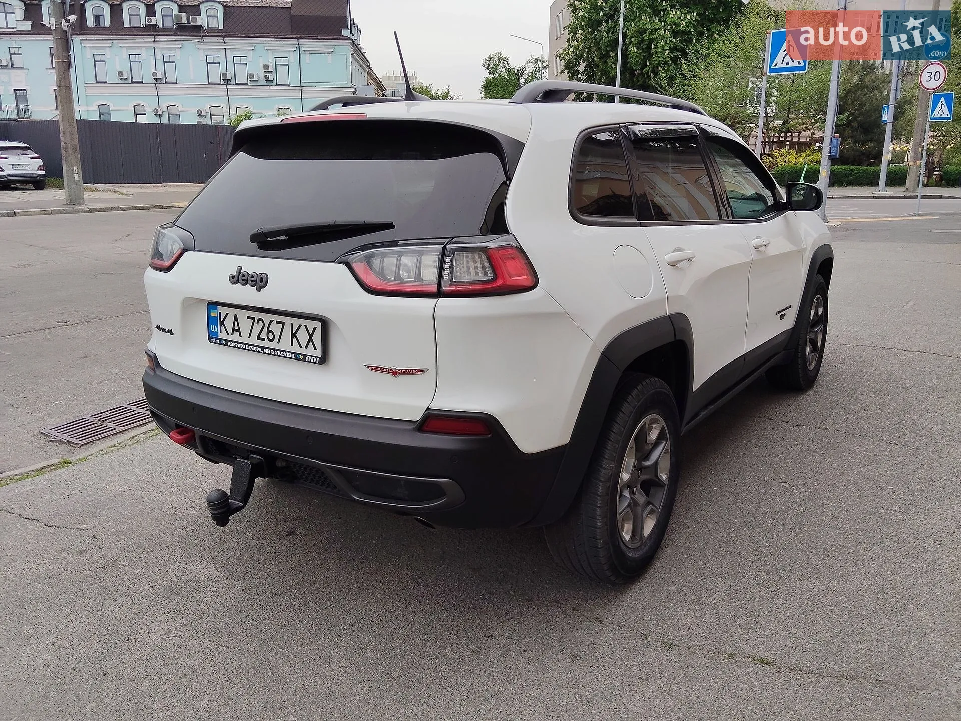 2019 Jeep Cherokee - мініатюра 4