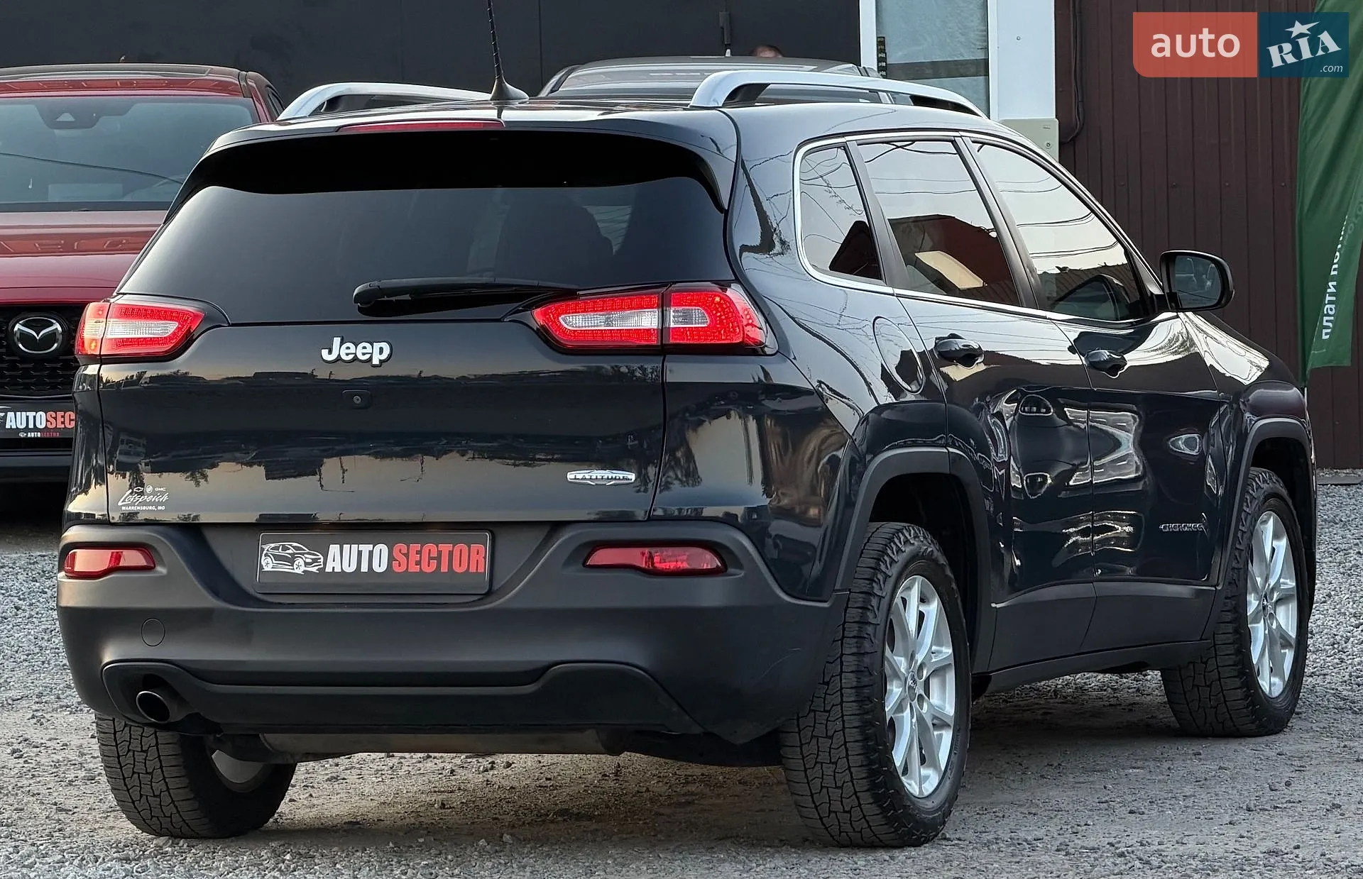 2017 Jeep Cherokee - мініатюра 8