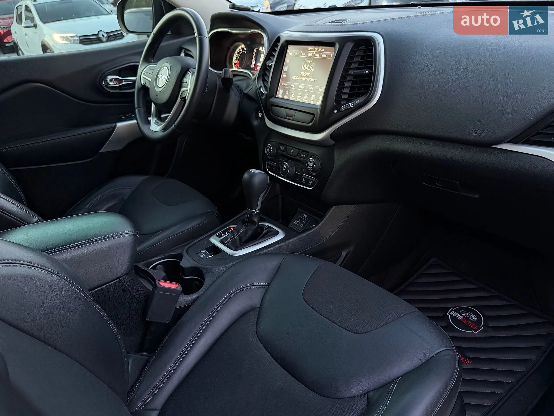 2017 Jeep Cherokee - мініатюра 21