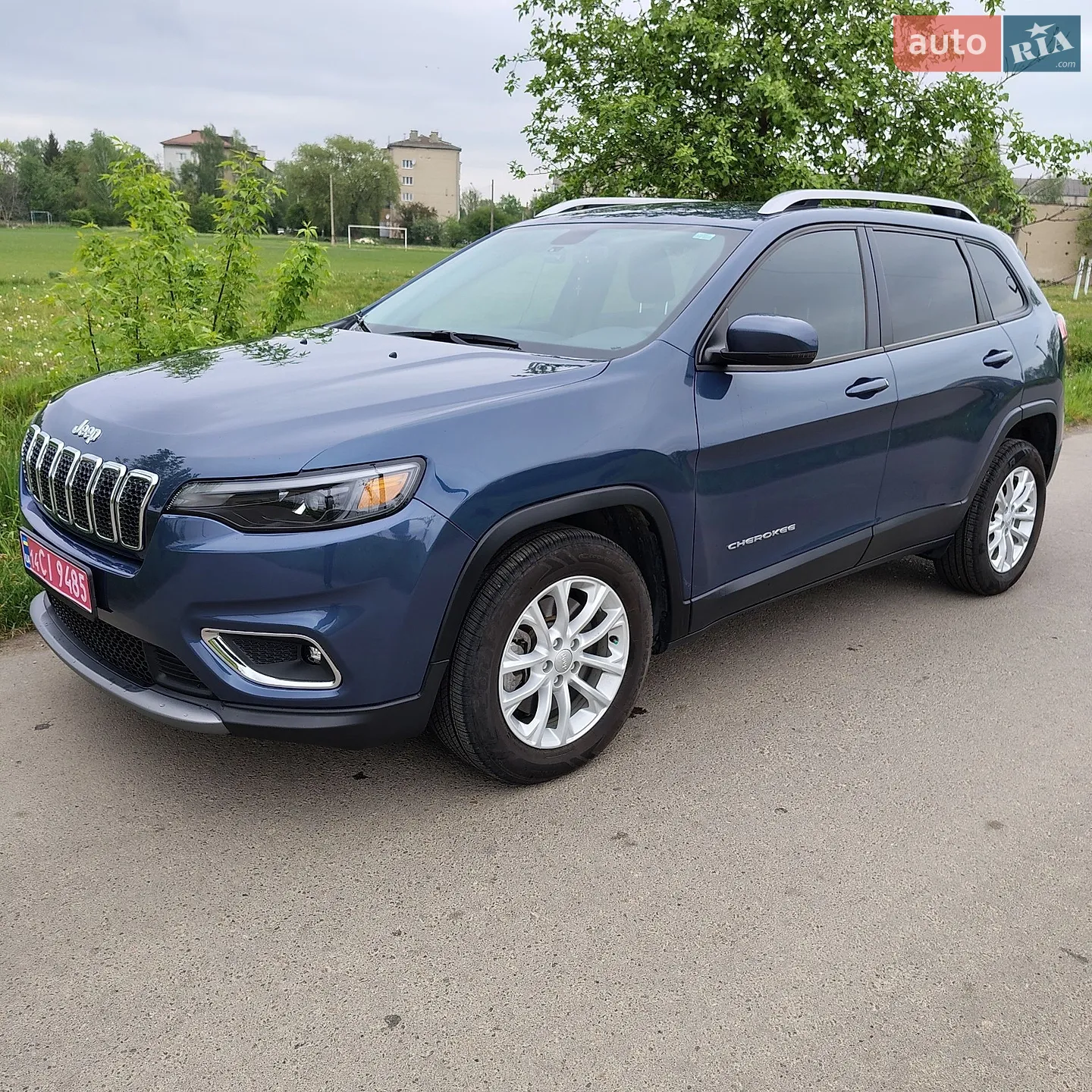2020 Jeep Cherokee - мініатюра 8