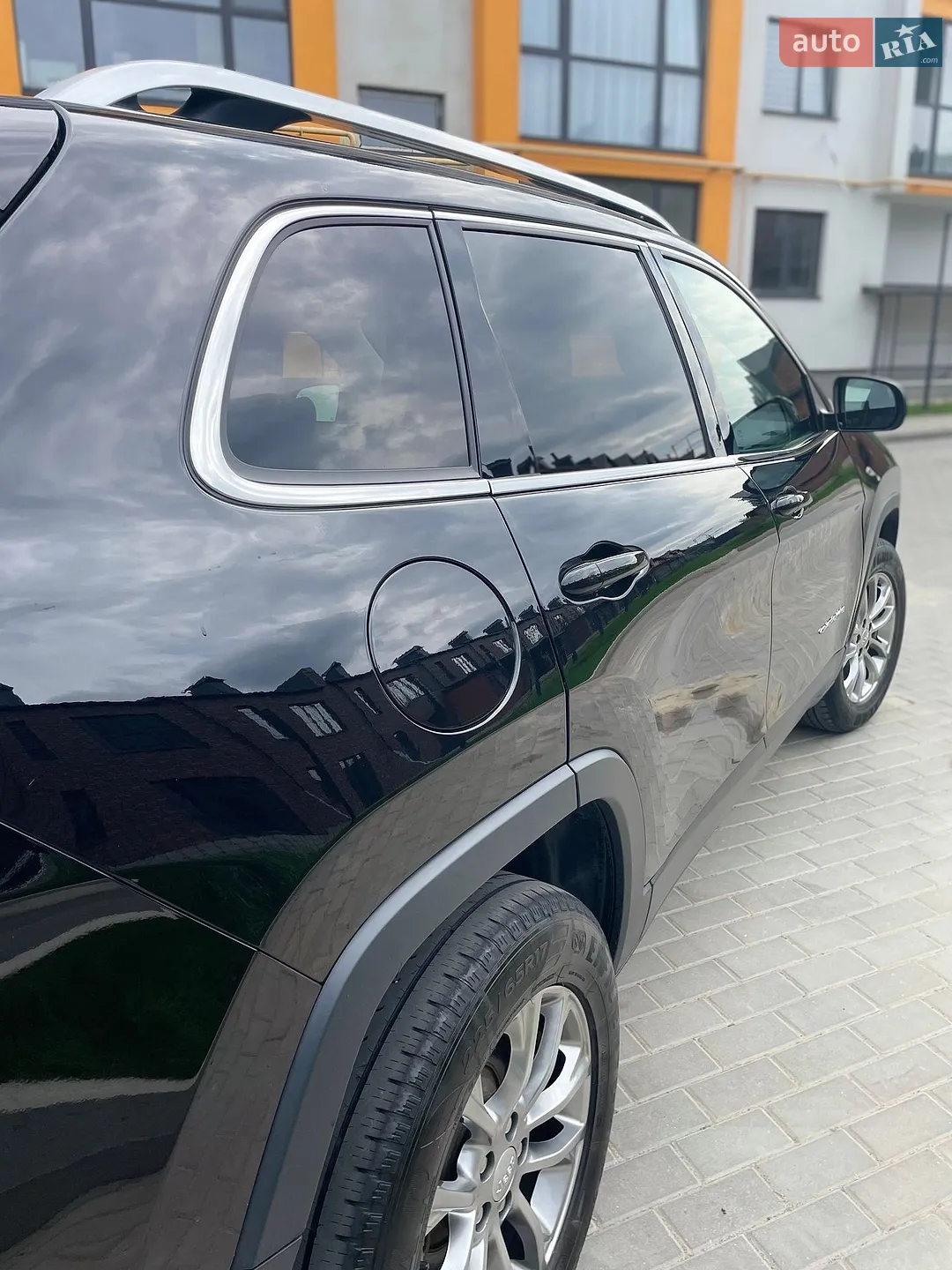 2018 Jeep Cherokee - мініатюра 25