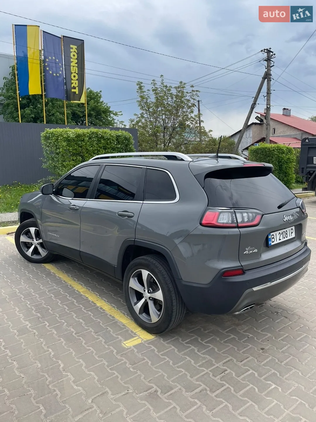 2020 Jeep Cherokee - мініатюра 5