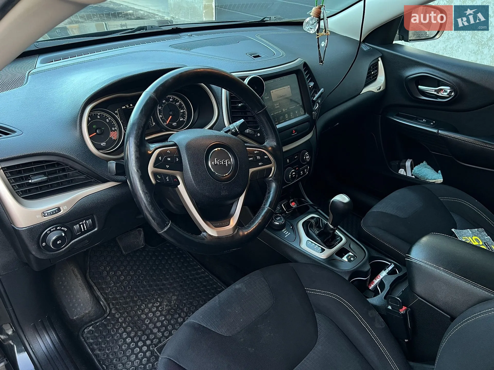 2015 Jeep Cherokee - мініатюра 16