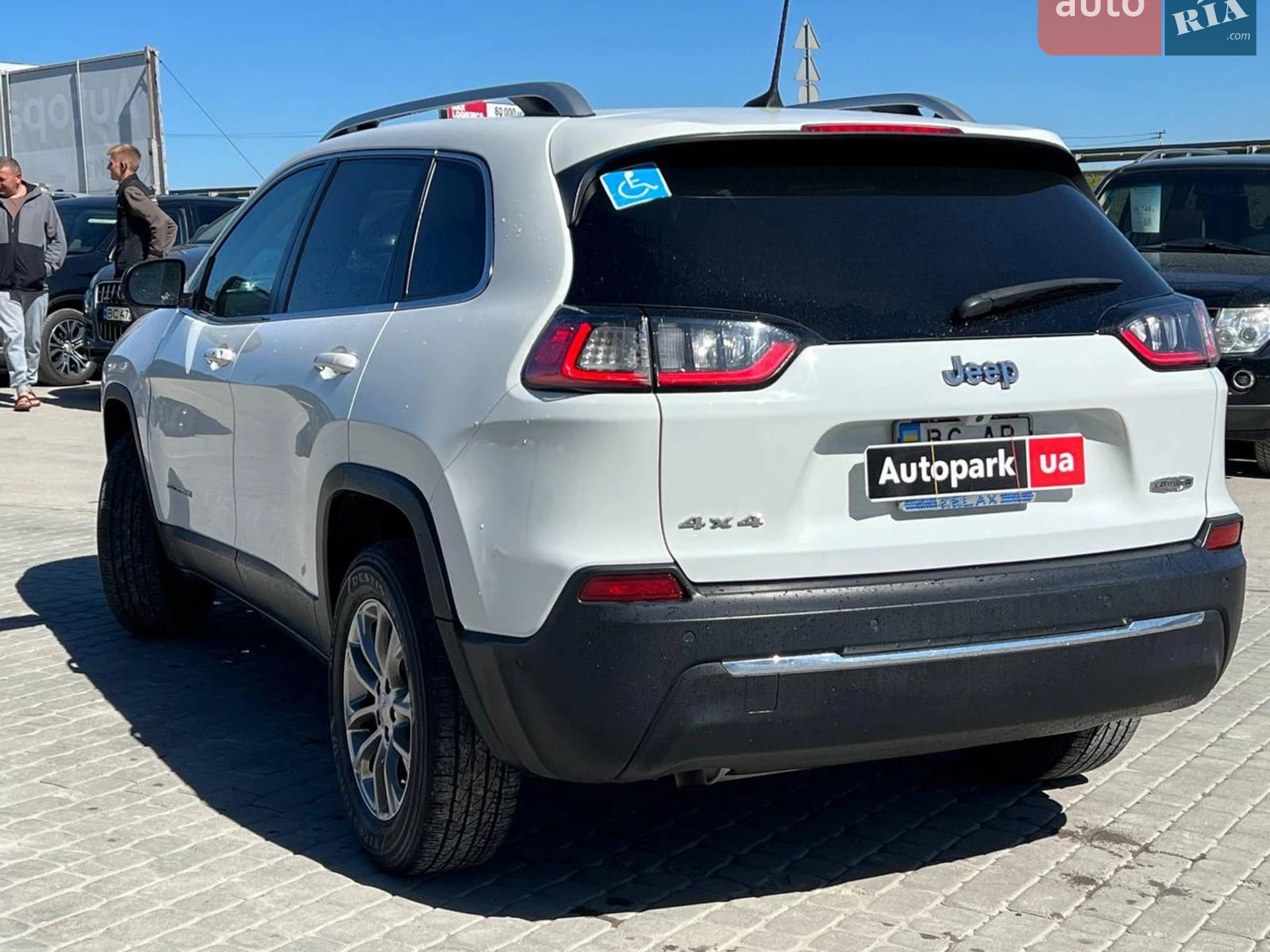 2019 Jeep Cherokee - мініатюра 7