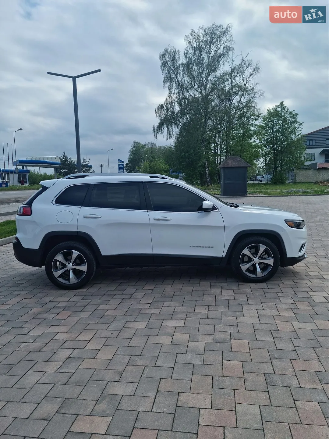 2018 Jeep Cherokee - мініатюра 10