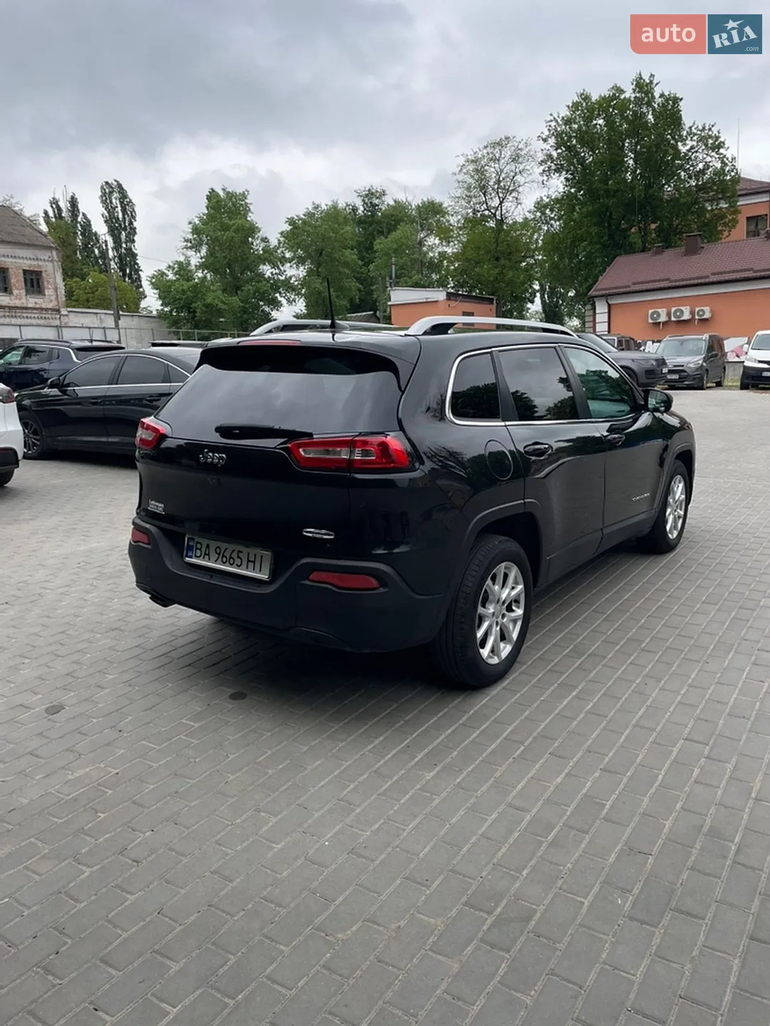 2016 Jeep Cherokee - мініатюра 3