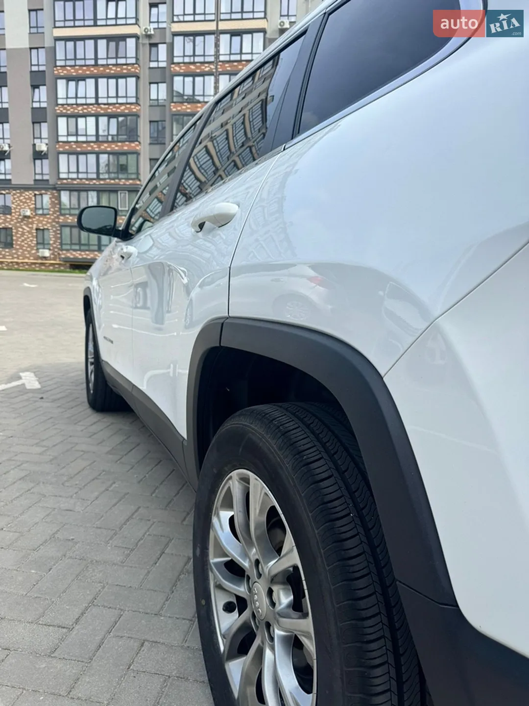 2018 Jeep Cherokee - мініатюра 10