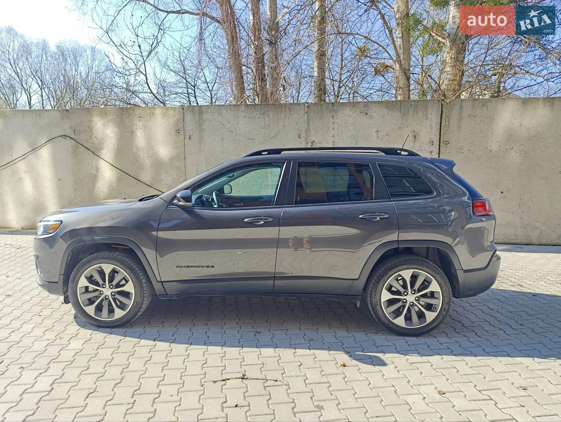 2022 Jeep Cherokee - мініатюра 6