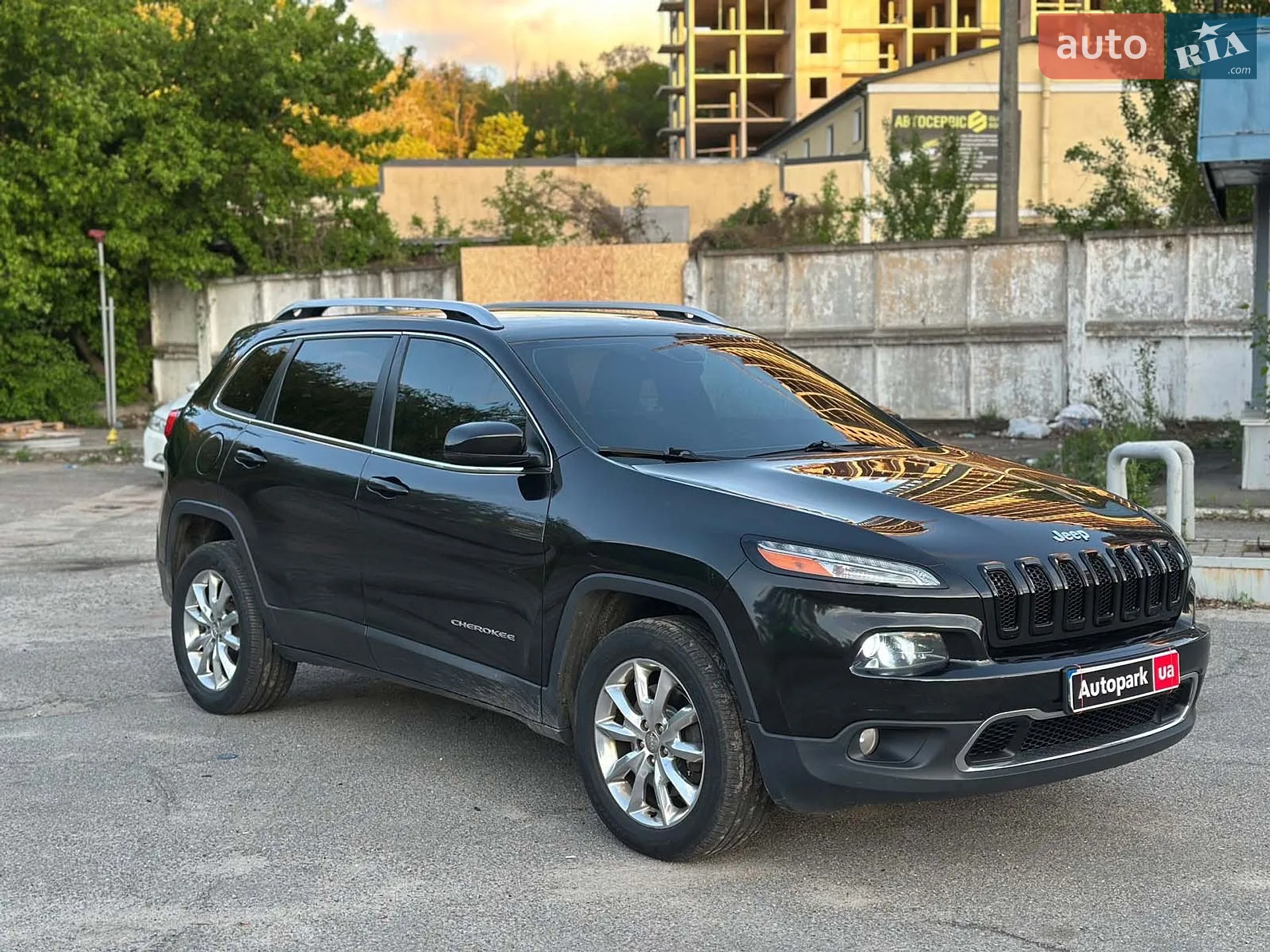2015 Jeep Cherokee - мініатюра 5