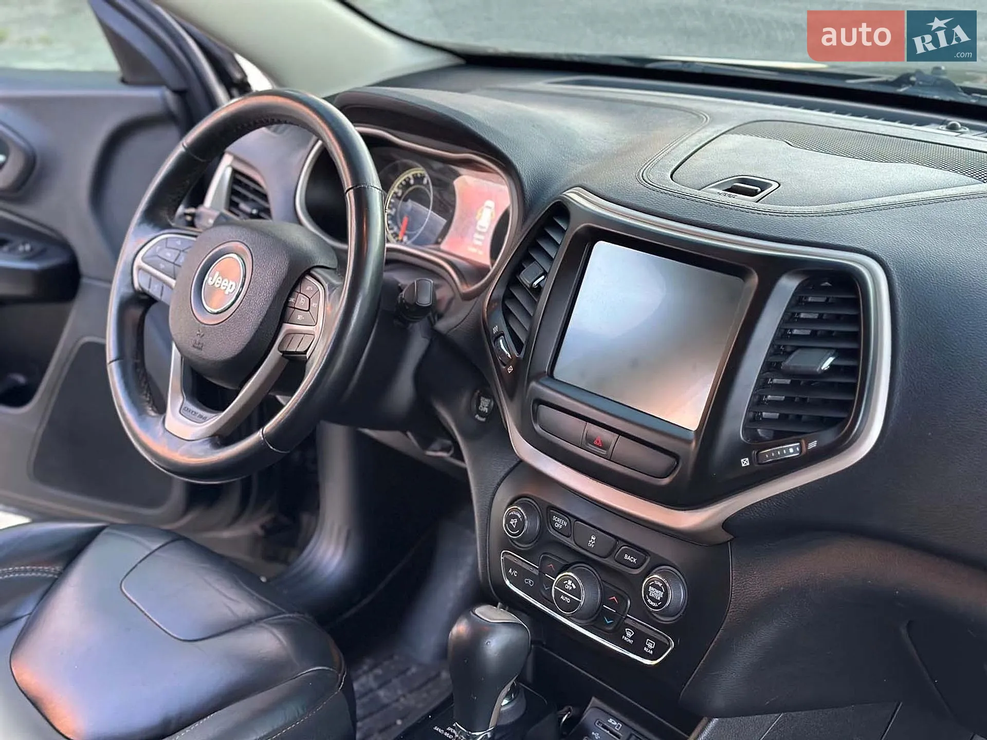 2015 Jeep Cherokee - мініатюра 20