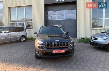 Внедорожник / Кроссовер Jeep Cherokee 2015 в Ровно
