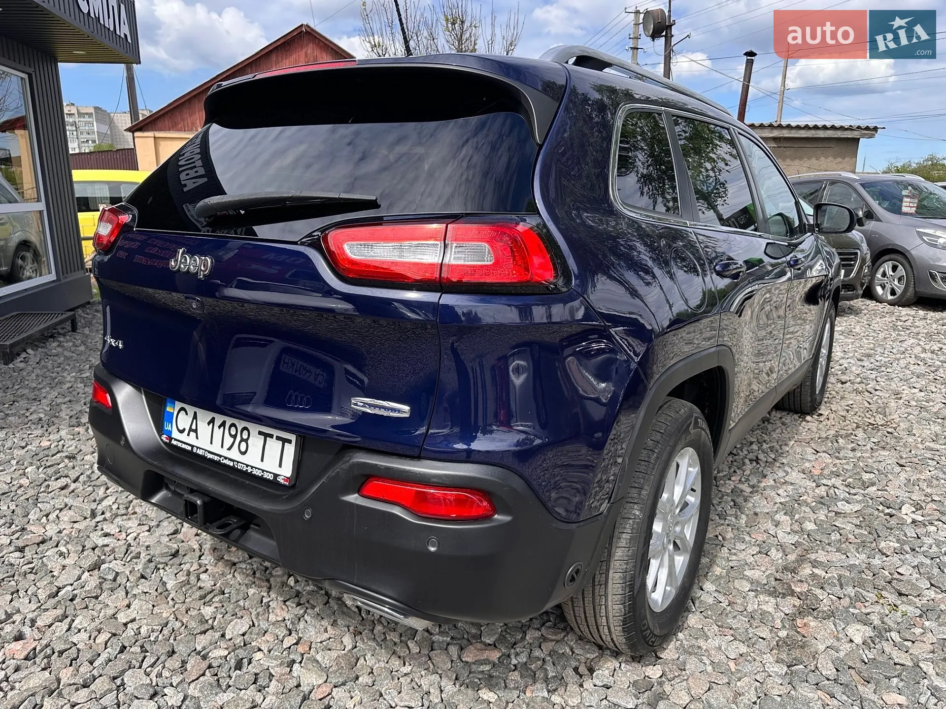 2015 Jeep Cherokee - мініатюра 11