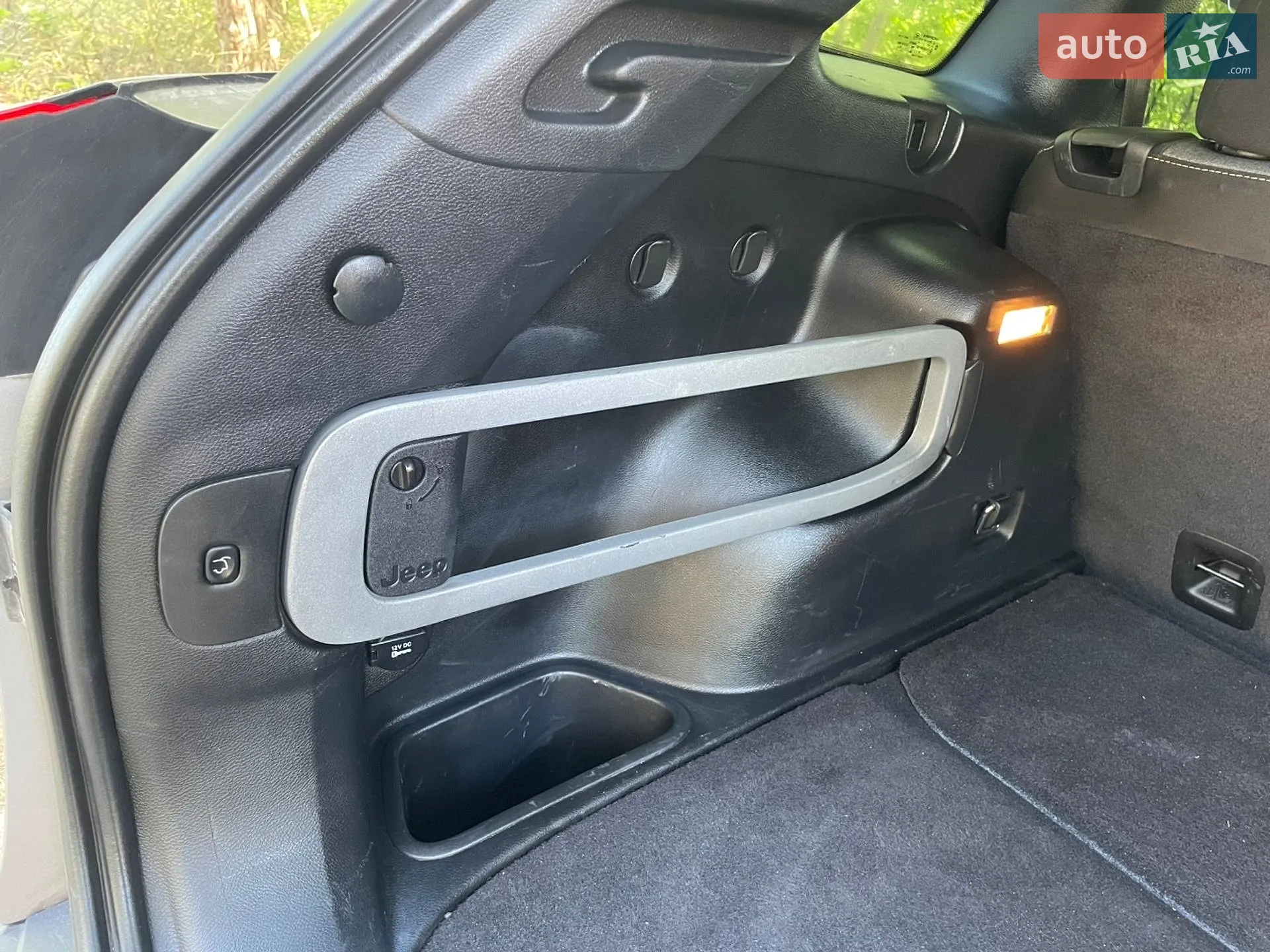 2013 Jeep Cherokee - мініатюра 43