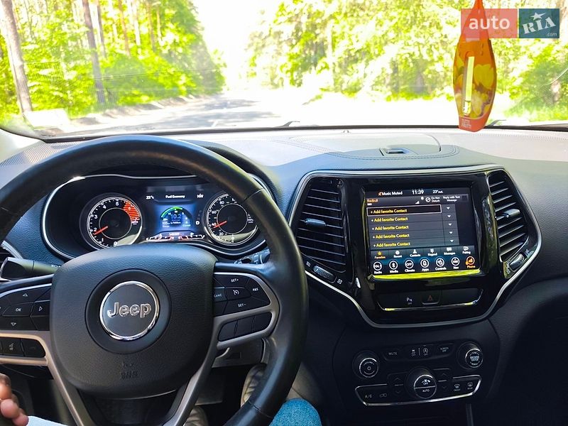 Внедорожник / Кроссовер Jeep Cherokee 2018 в Черкассах