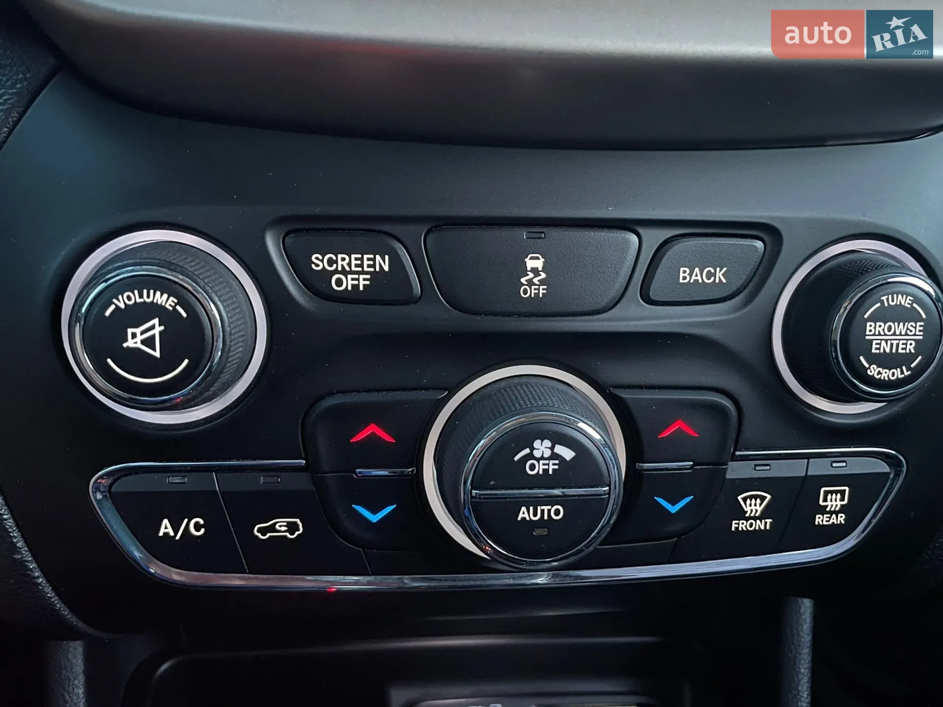 2016 Jeep Cherokee - мініатюра 10