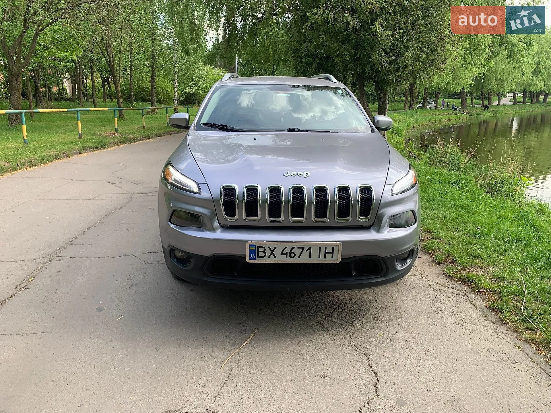2017 Jeep Cherokee - мініатюра 2