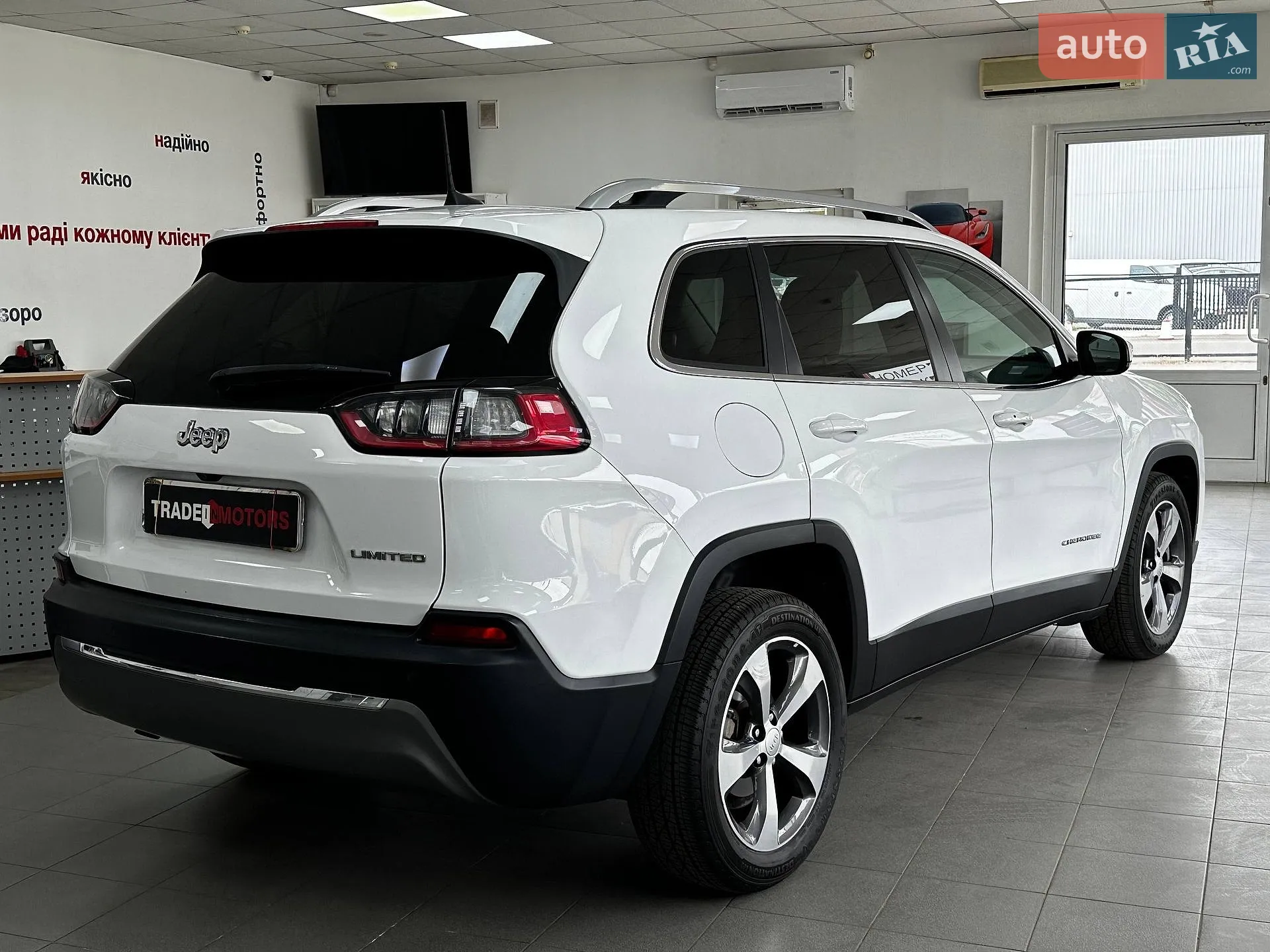 2019 Jeep Cherokee - мініатюра 10