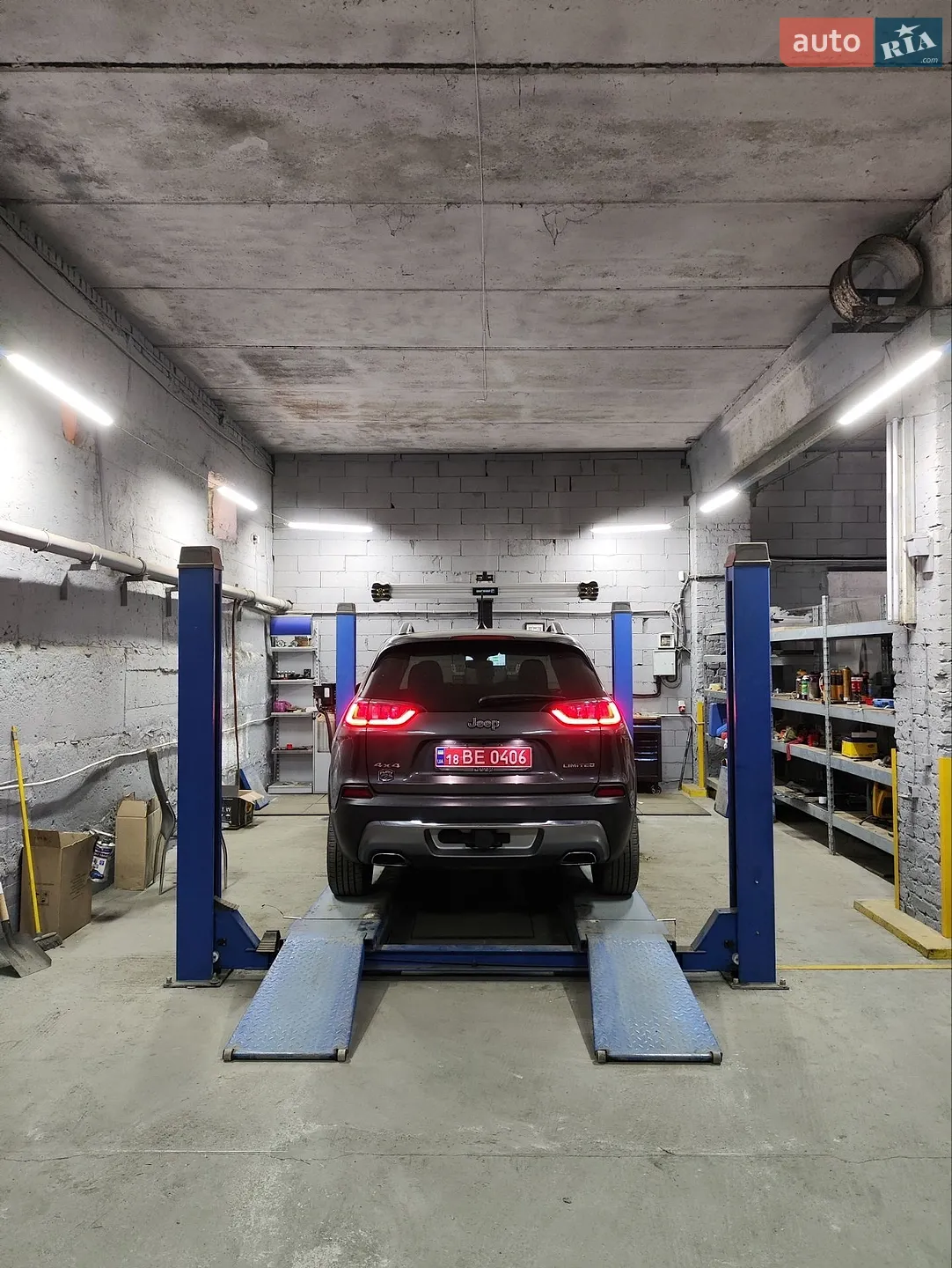2018 Jeep Cherokee - мініатюра 87