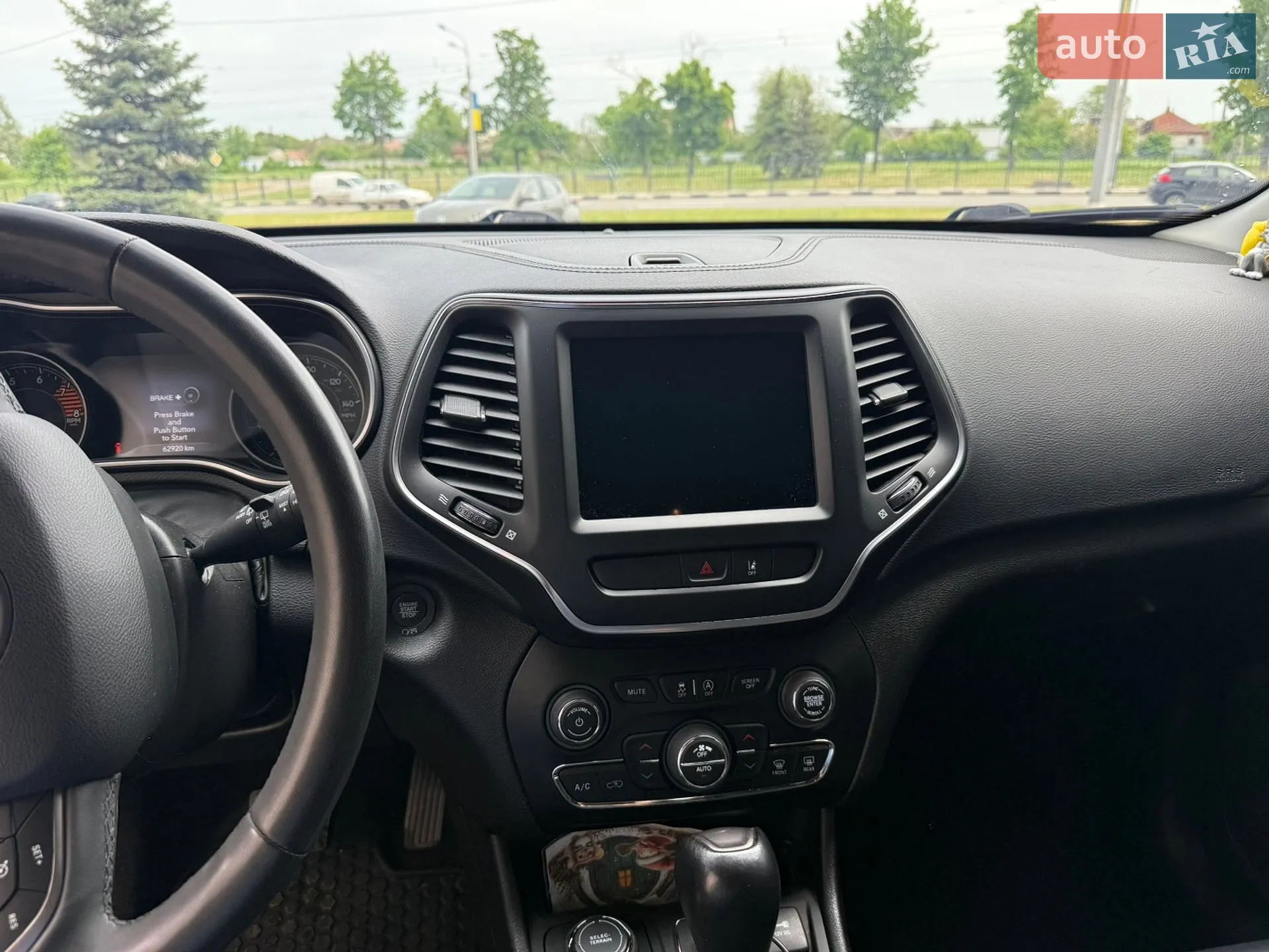 2022 Jeep Cherokee - мініатюра 25