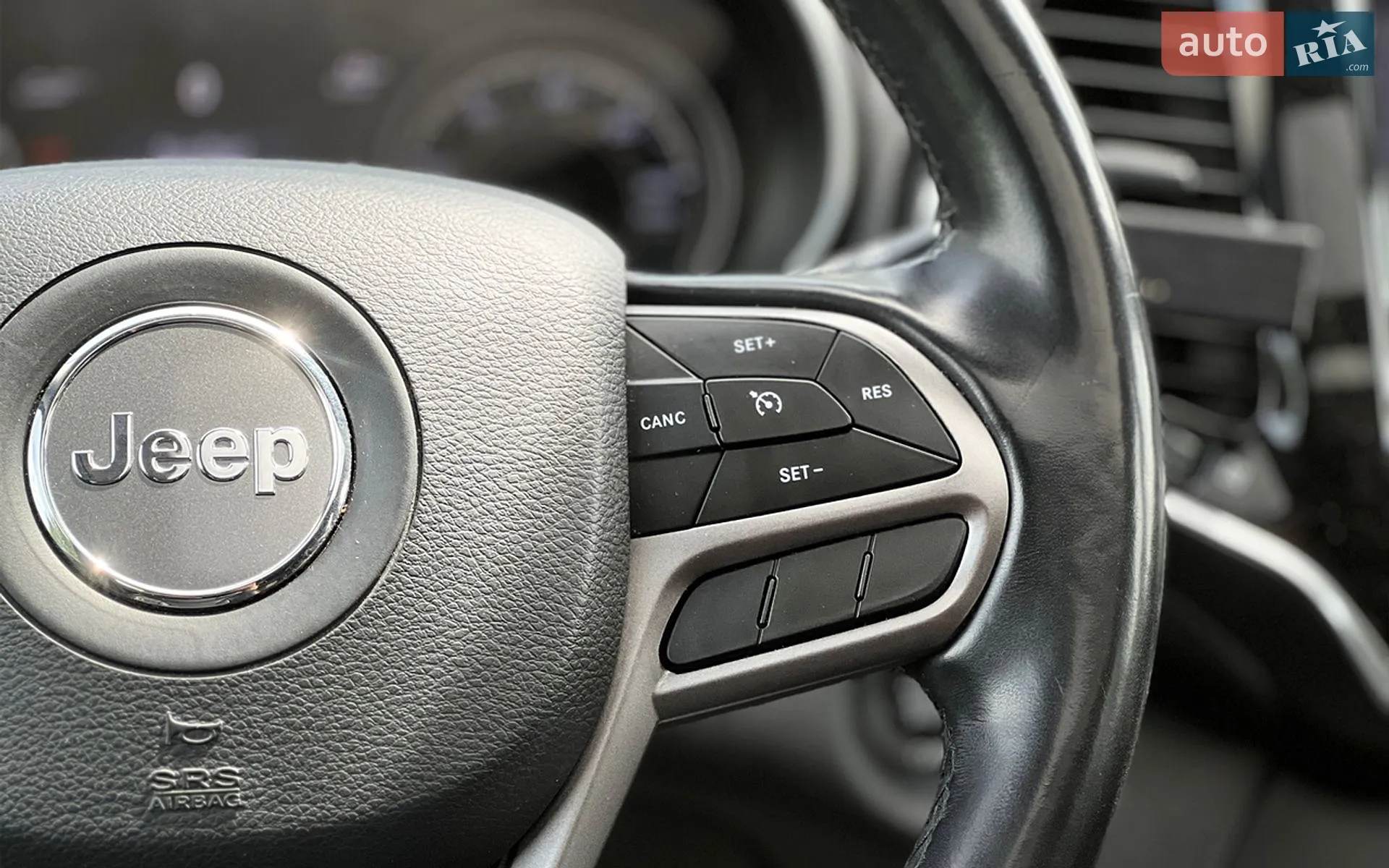 2019 Jeep Cherokee - мініатюра 13