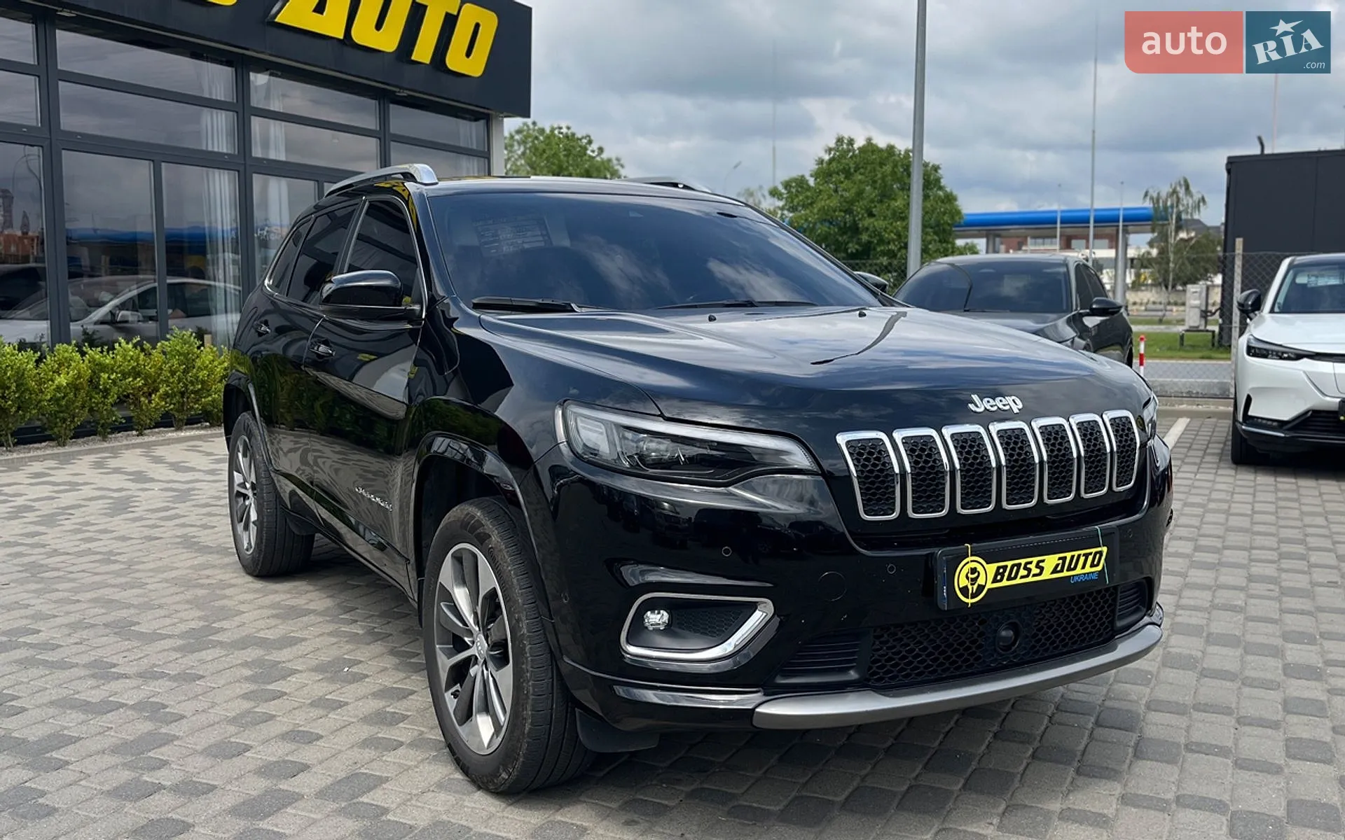2019 Jeep Cherokee - фото 1