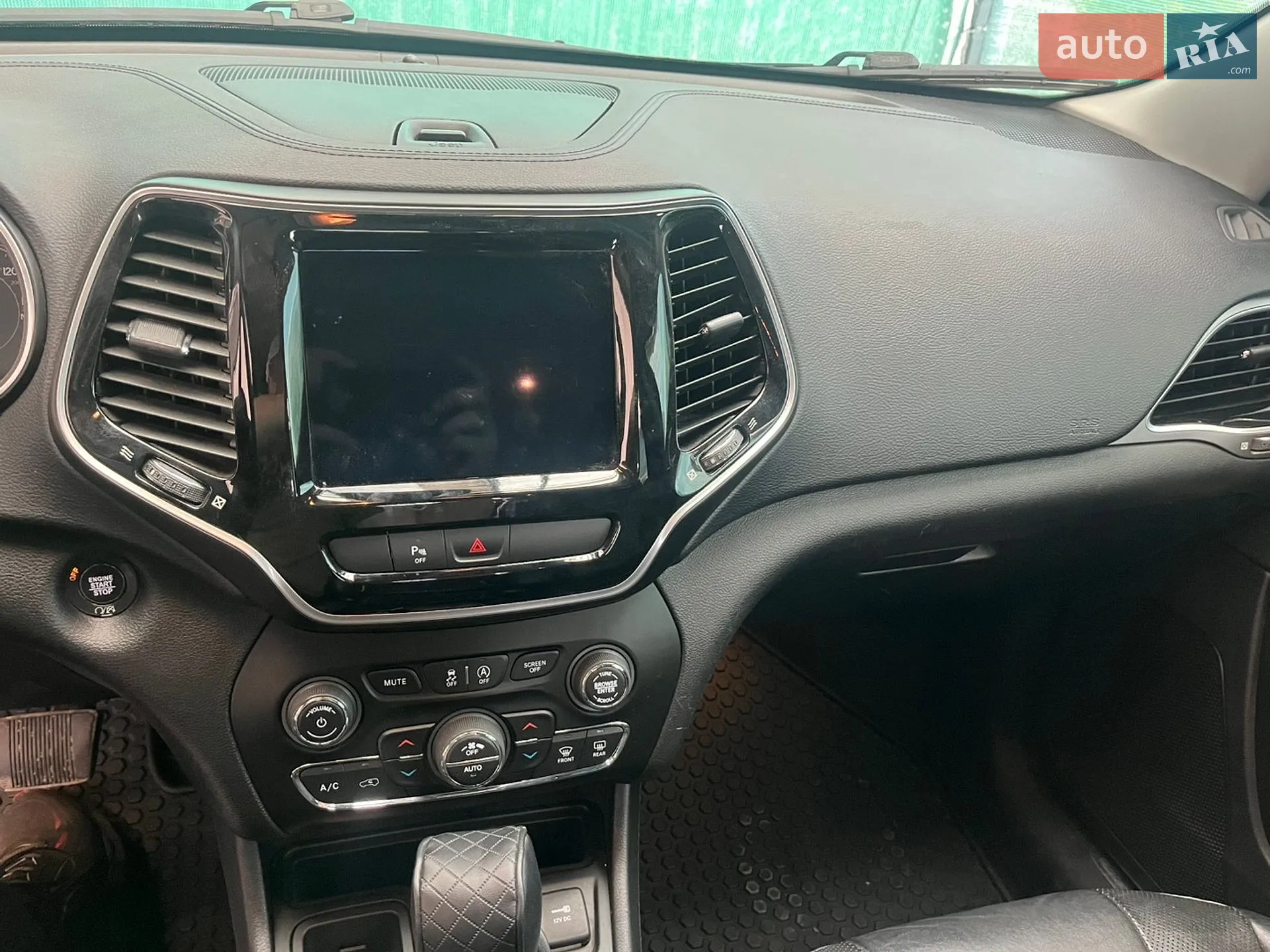 2019 Jeep Cherokee - мініатюра 26