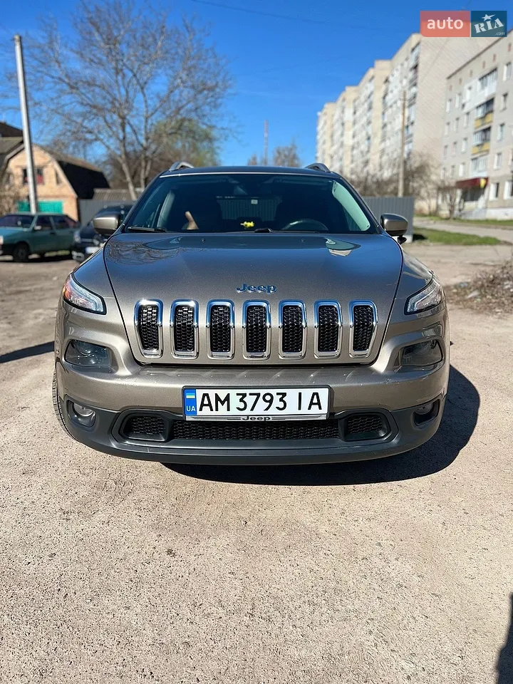2017 Jeep Cherokee - мініатюра 16