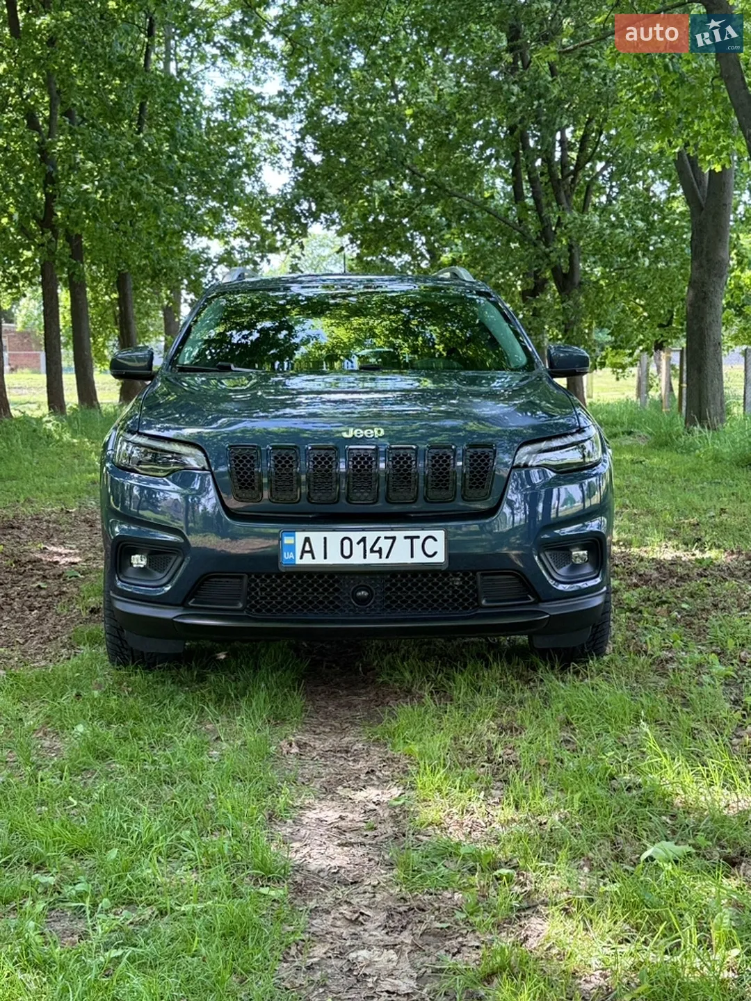 2020 Jeep Cherokee - фото 1