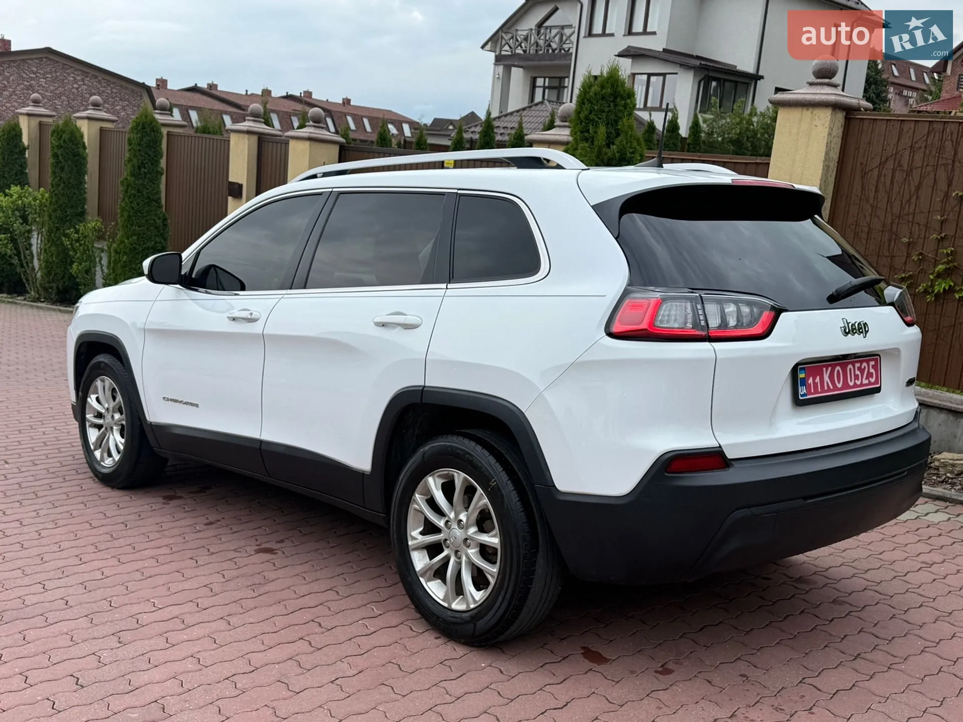 2019 Jeep Cherokee - мініатюра 3
