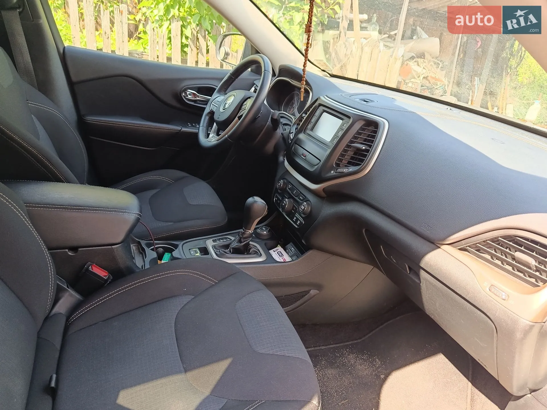 2015 Jeep Cherokee - мініатюра 4