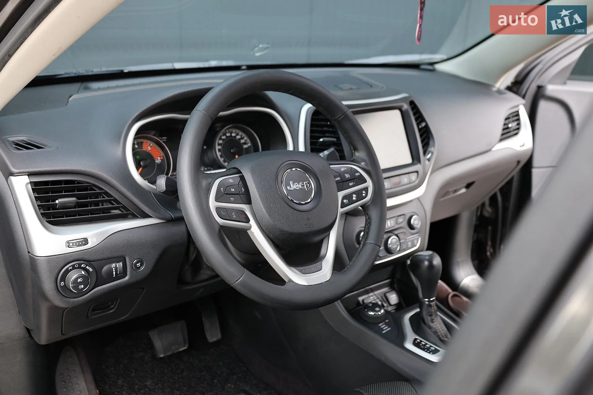 2017 Jeep Cherokee - мініатюра 30