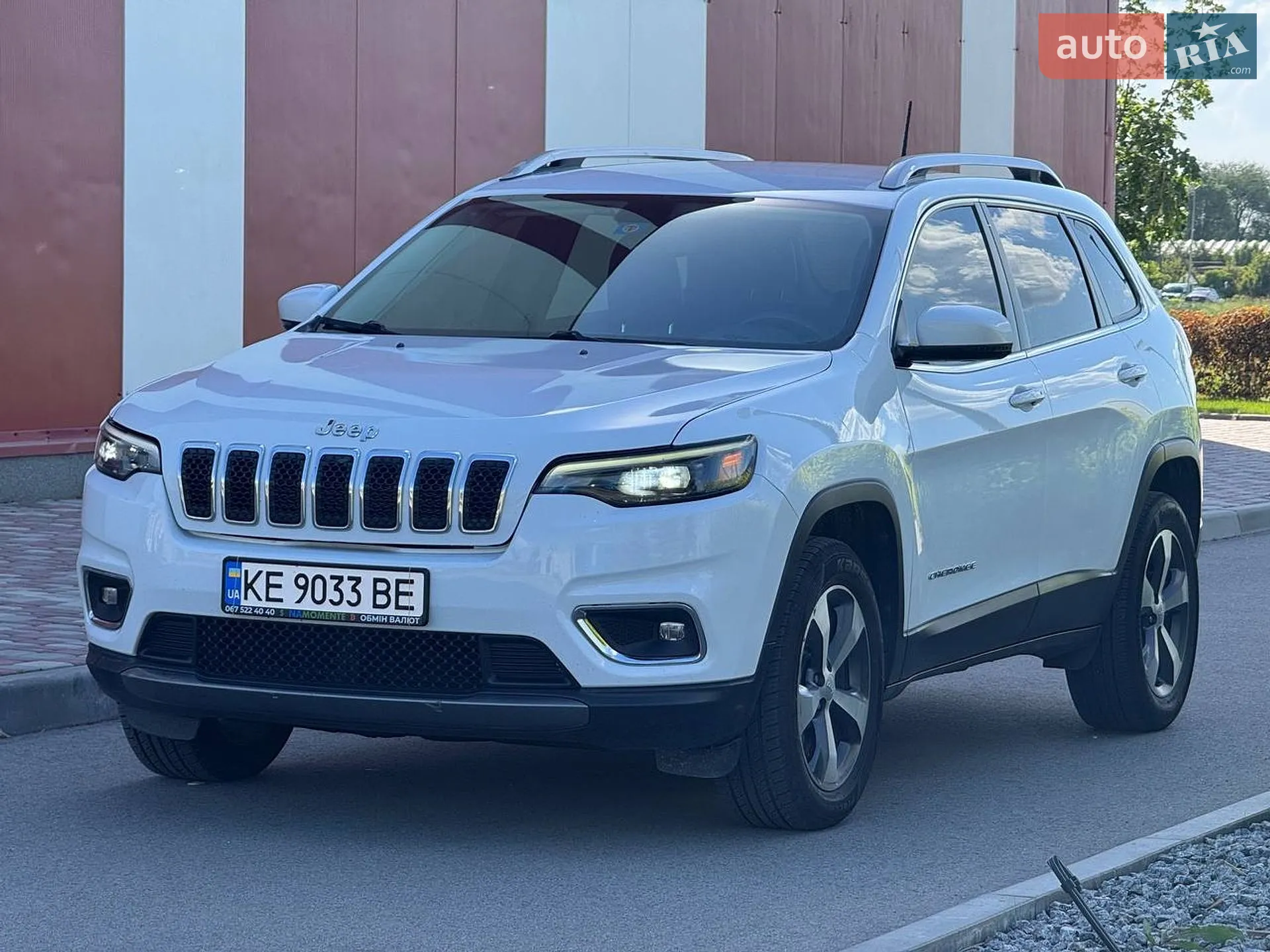 2020 Jeep Cherokee - мініатюра 3