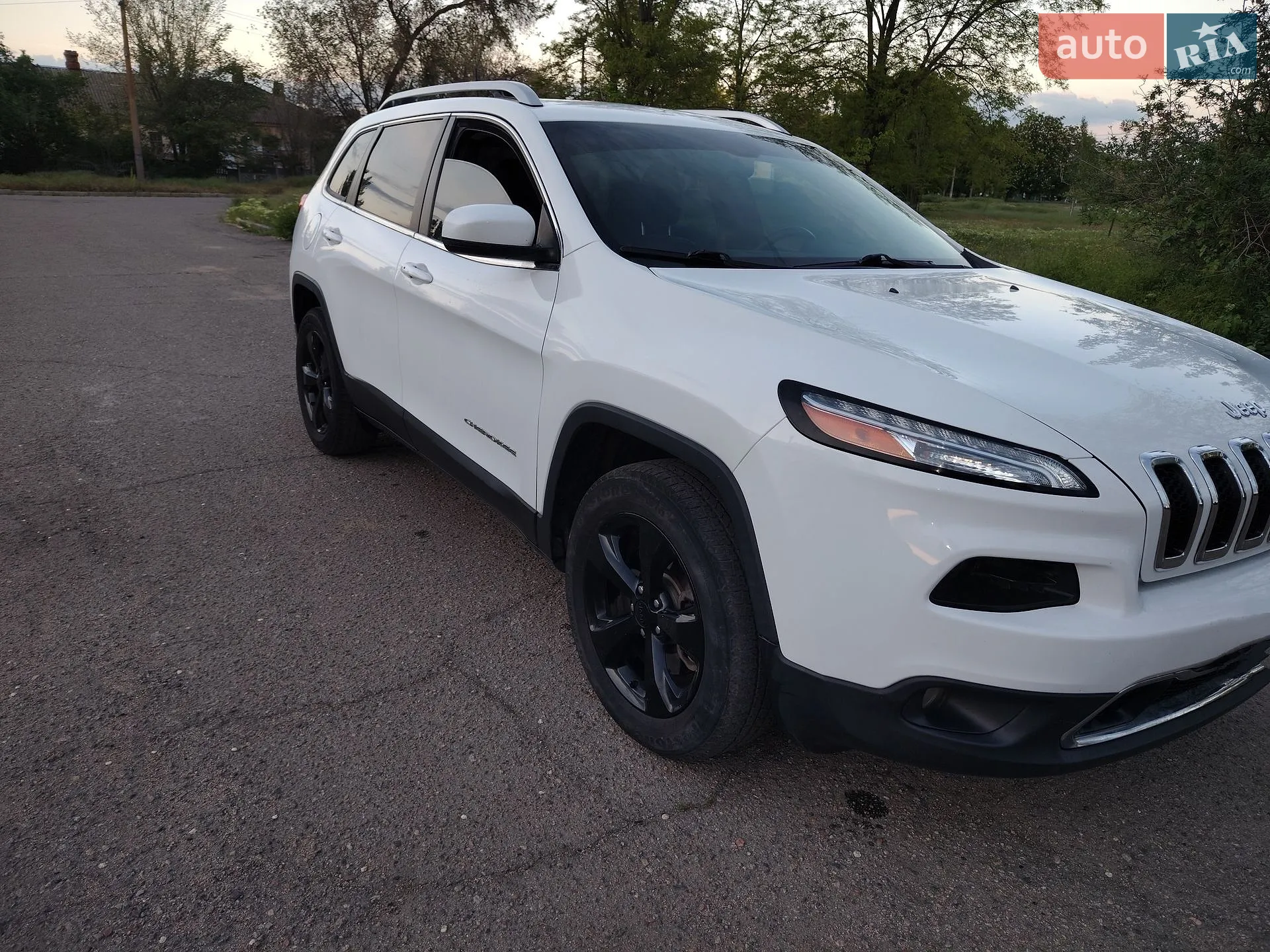 2016 Jeep Cherokee - мініатюра 5