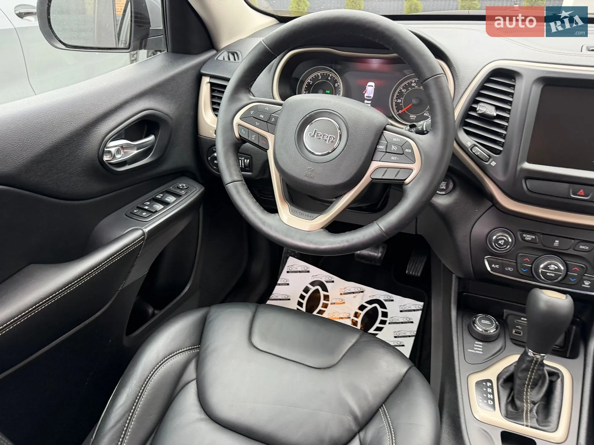 2016 Jeep Cherokee - мініатюра 16
