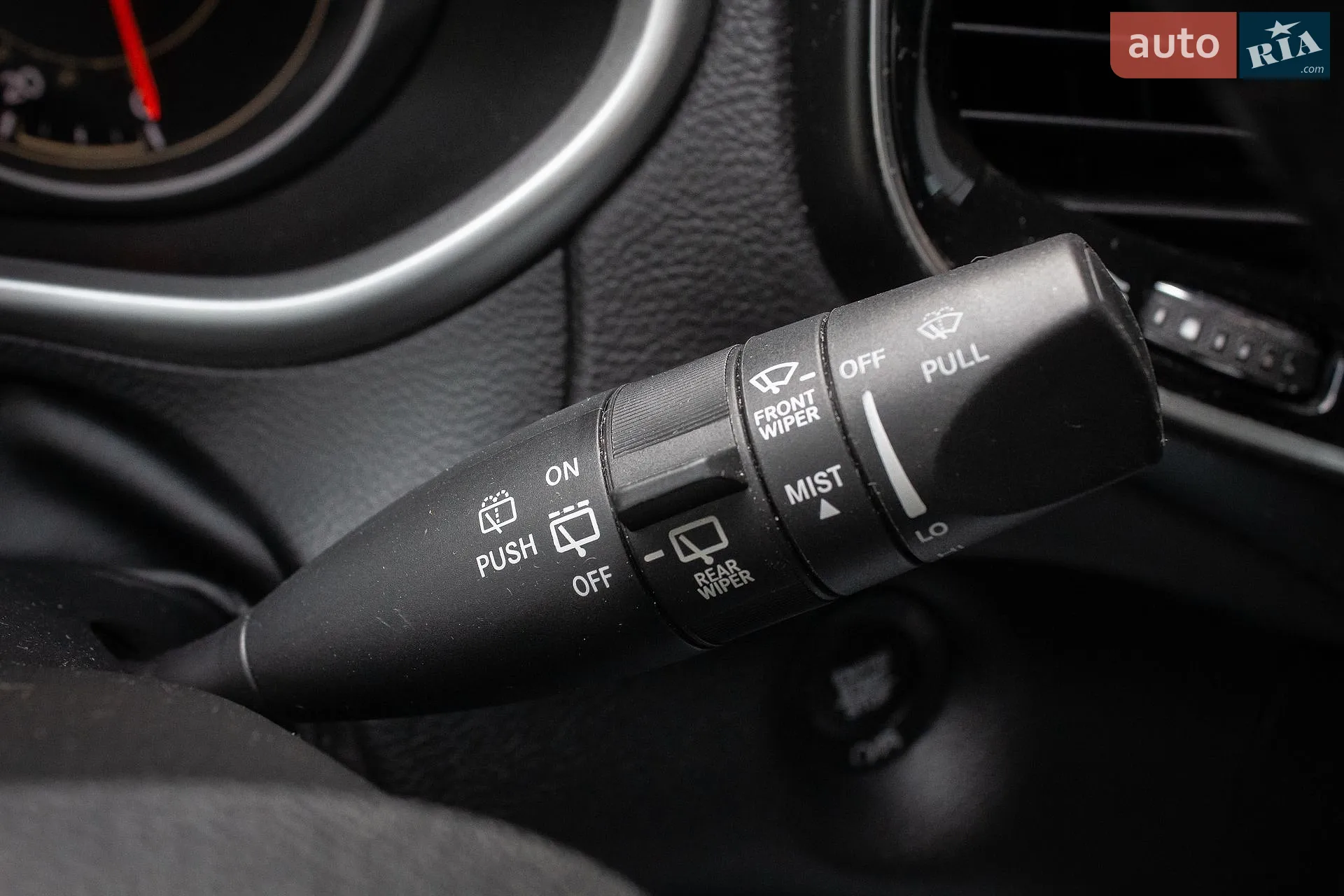 2014 Jeep Cherokee - мініатюра 28