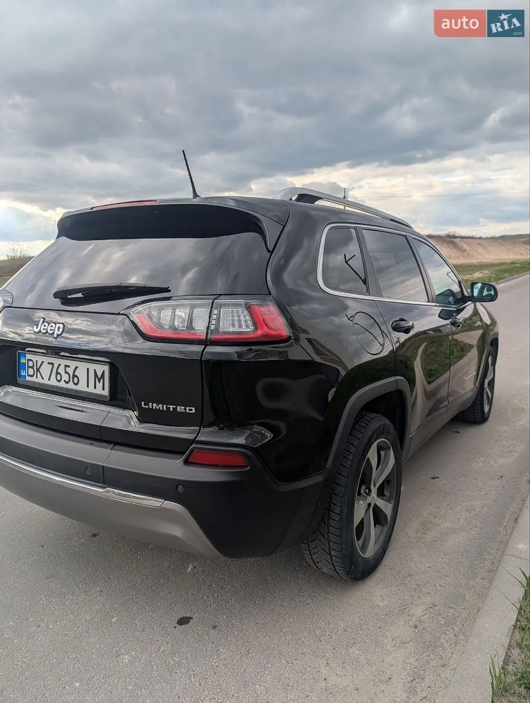 2019 Jeep Cherokee - мініатюра 3