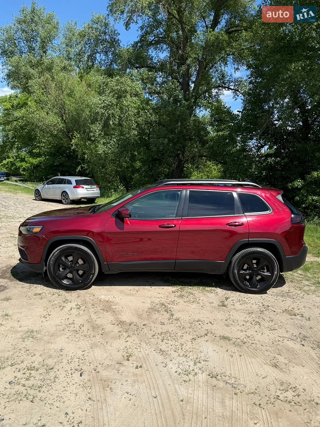 2019 Jeep Cherokee - мініатюра 3