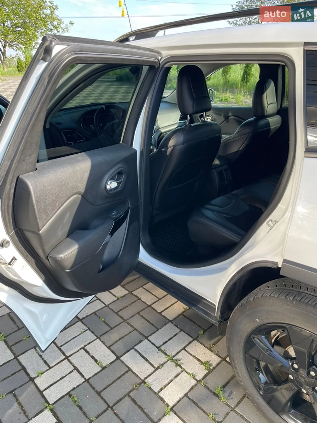 2021 Jeep Cherokee - мініатюра 19