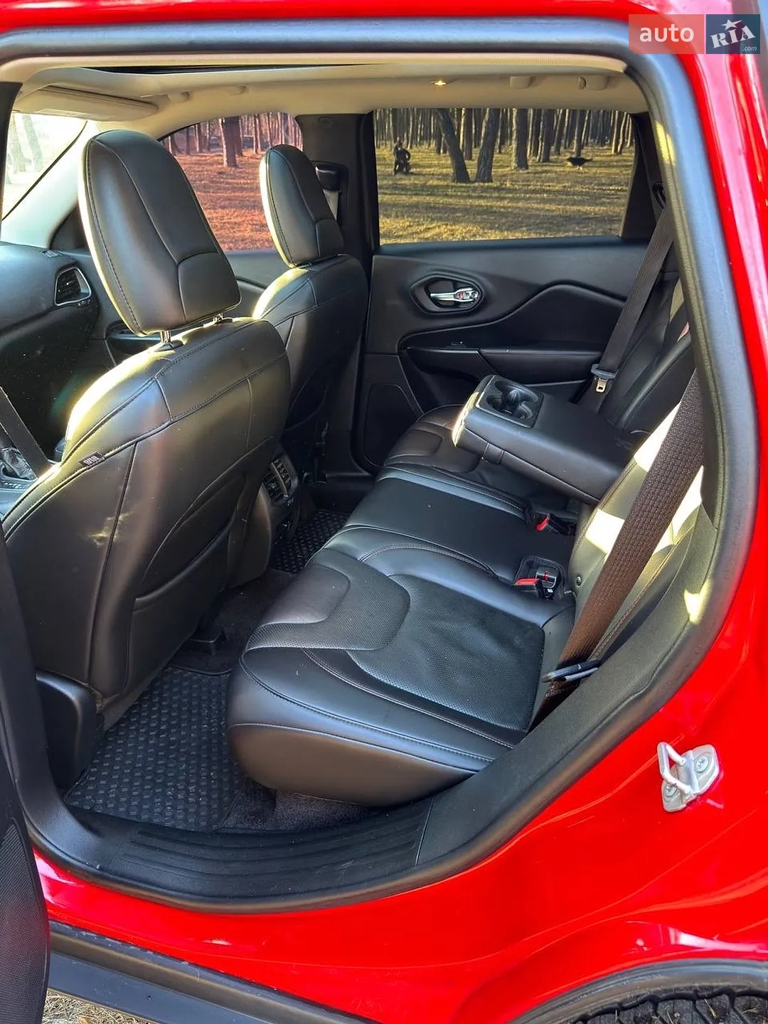 2018 Jeep Cherokee - мініатюра 13