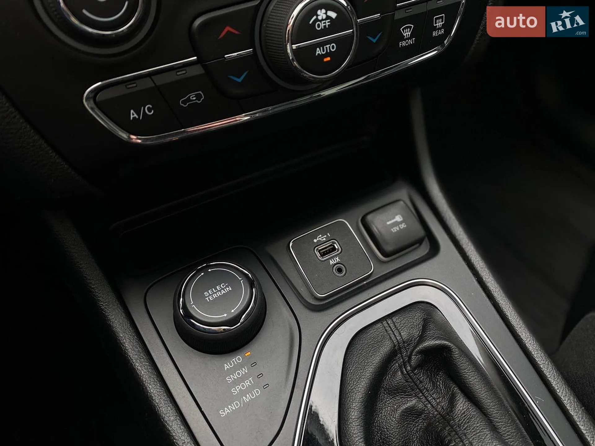 2018 Jeep Cherokee - мініатюра 48