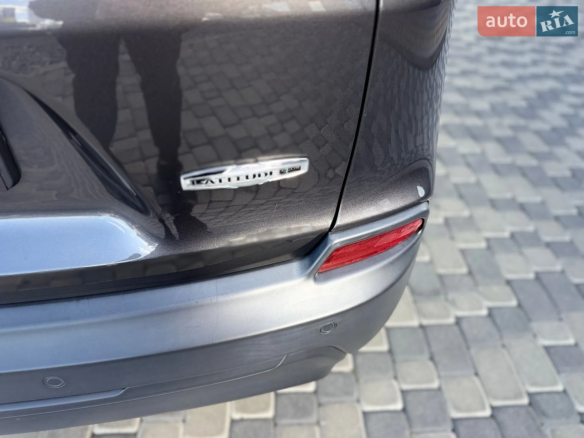 2019 Jeep Cherokee - мініатюра 13