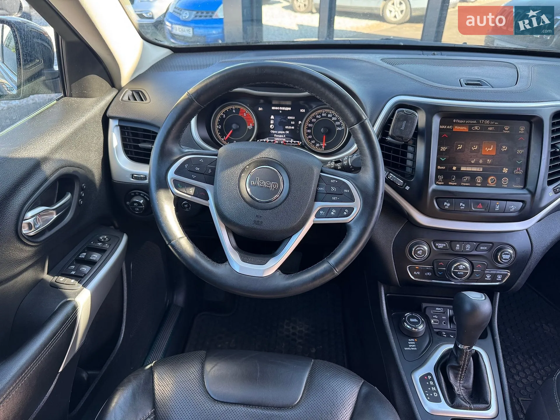 2016 Jeep Cherokee - мініатюра 14