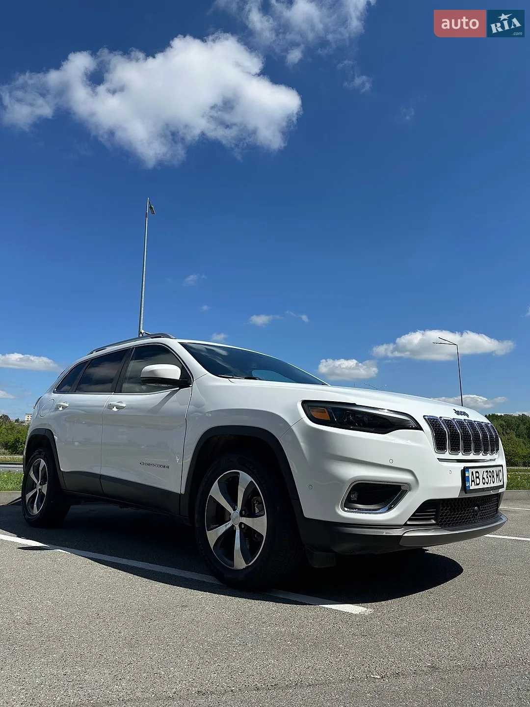 2018 Jeep Cherokee - мініатюра 2