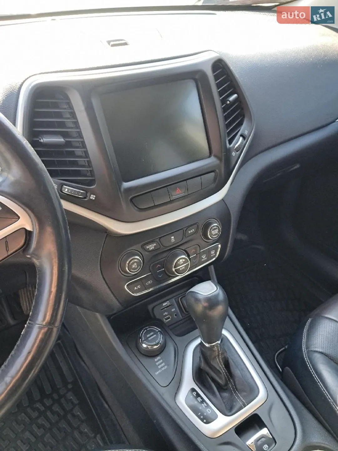 2013 Jeep Cherokee - мініатюра 13