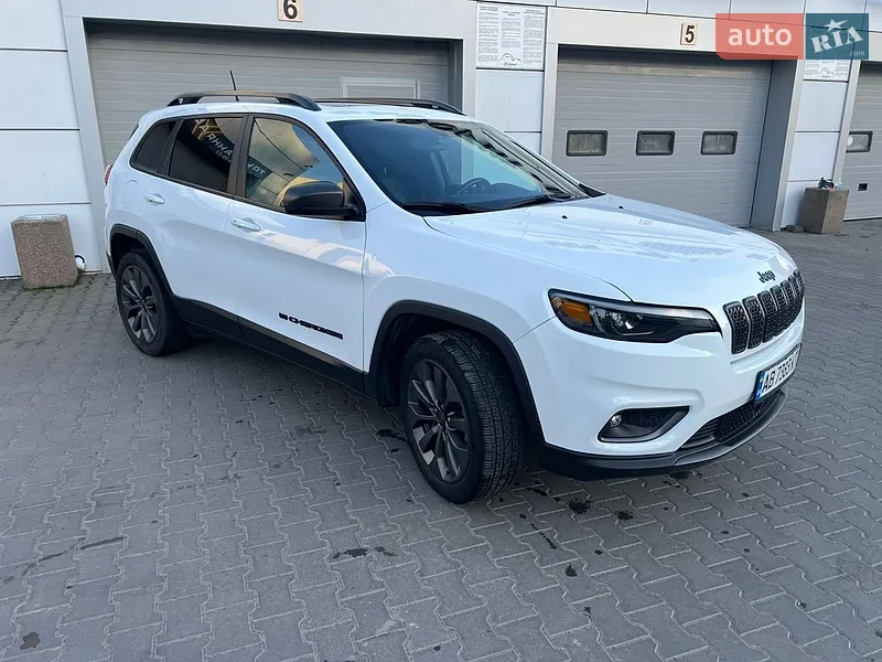 Jeep Cherokee