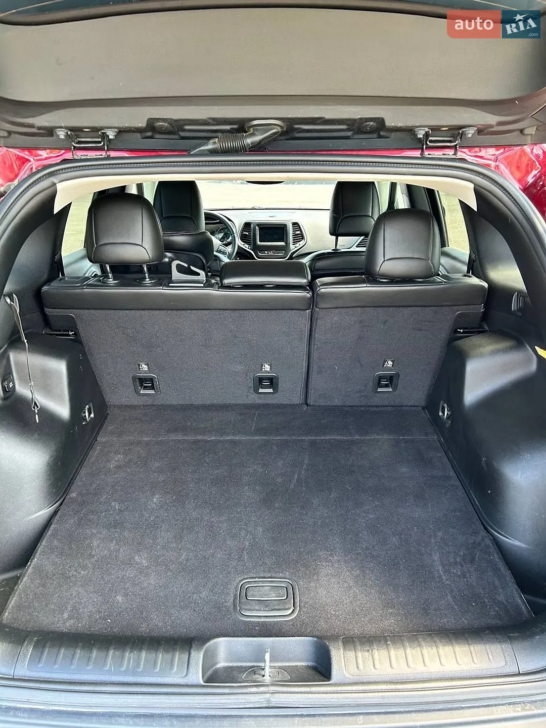 2018 Jeep Cherokee - мініатюра 15